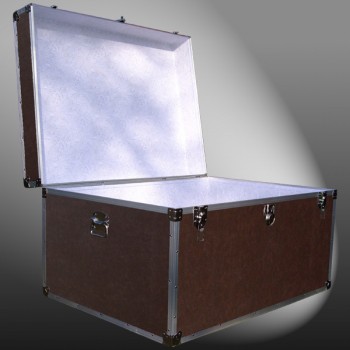 01-215 BLE BROWN LEATHERETTE Super Jumbo Storage Trunk with Alloy Trim