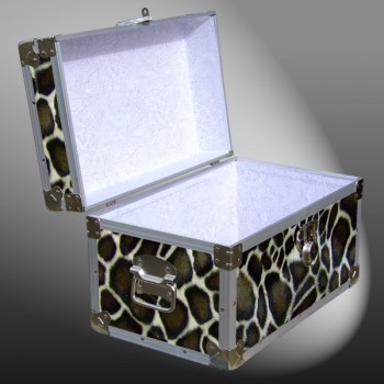 12-105 GE FAUX GIRAFFE Tuck Box Storage Trunk with Alloy Trim
