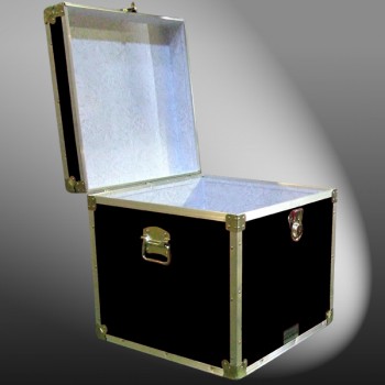 20-099 RE BLACK Cube Storage Trunk with Alloy Trim