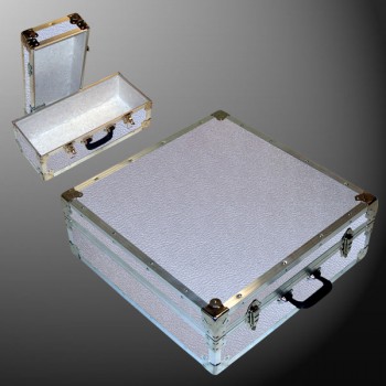 19-076 AE ALLOY CD 200 Storage Trunk with Alloy Trim